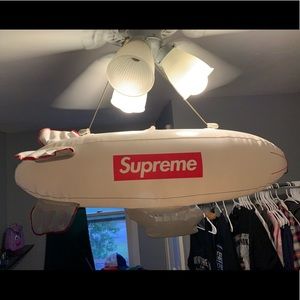 Supreme Blimp